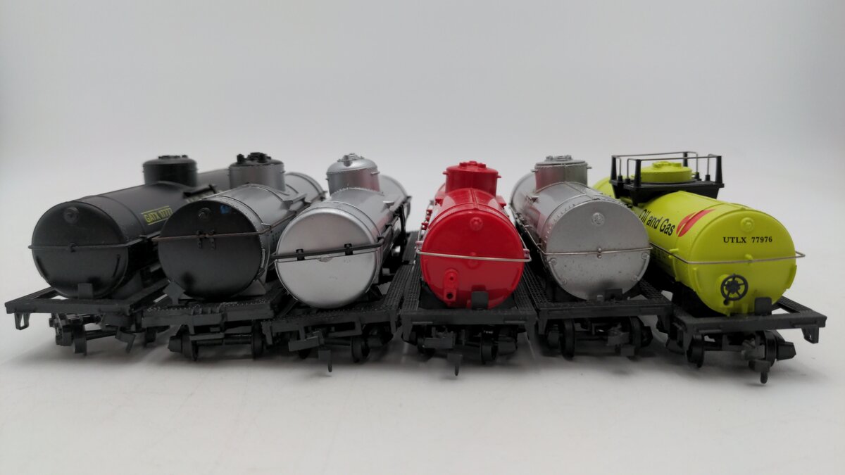 Tyco, Bachmann & Varney HO Scale Assorted Single Dome Tank Cars: 8914, 6305 [6] VG