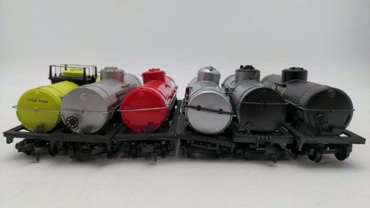 Tyco, Bachmann & Varney HO Scale Assorted Single Dome Tank Cars: 8914, 6305 [6] VG
