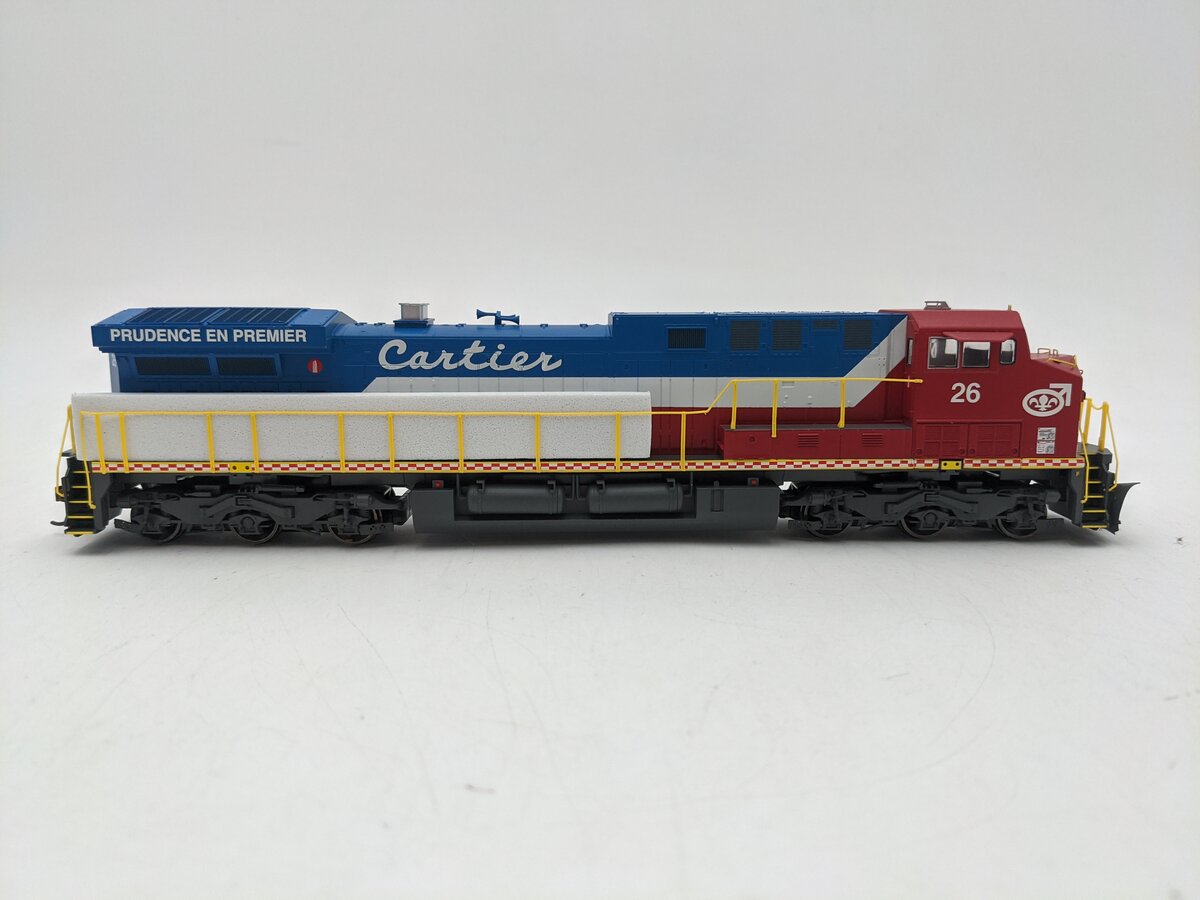 Roundhouse 97260 HO Scale Quebec Cartier Mining AC4400CW Diesel Locomotive #26 EX/Box