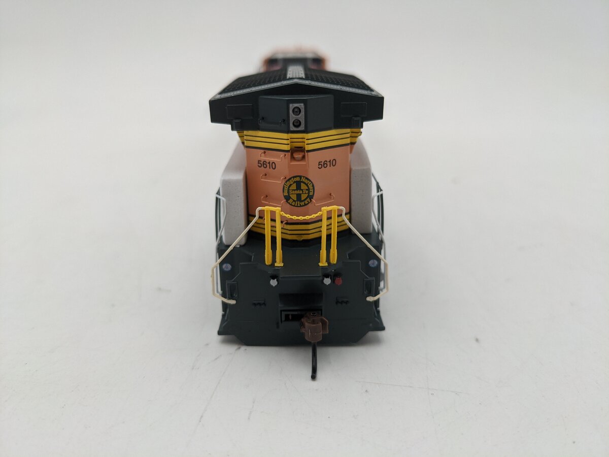 Roundhouse 77711 HO Santa Fe AC4400CW Diesel Locomotive #5610