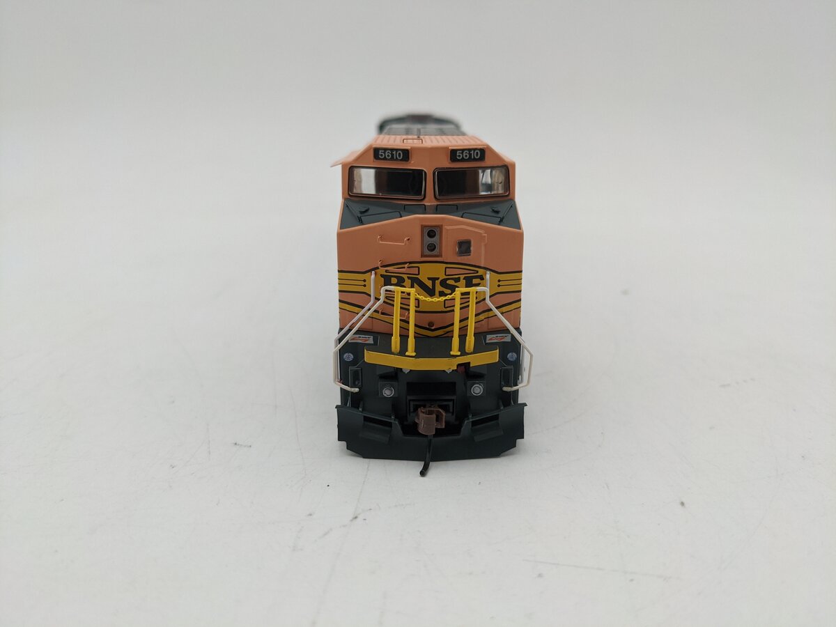 Roundhouse 77711 HO Santa Fe AC4400CW Diesel Locomotive #5610