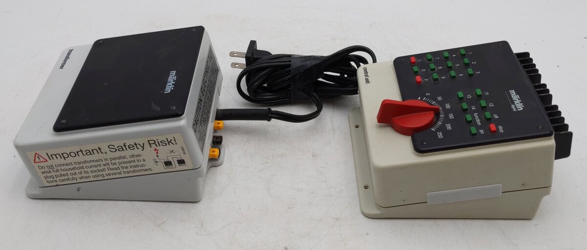 Marklin HO 6021 Control Unit & 6002 Transformer [2] VG