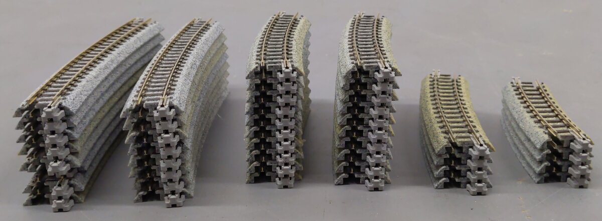 Kato N Scale Assorted Unitrack Track Sections [44] VG