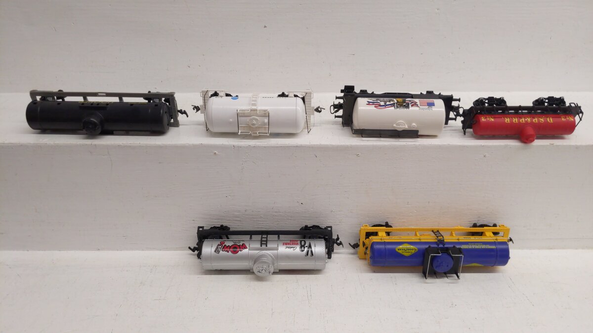Mehano, Life Like, & Other HO Scale Assorted Tank Cars: 40608, 1777, 3, 2596 [6] EX