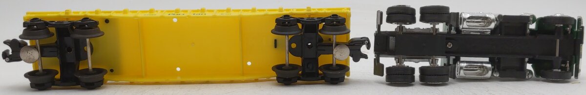 K-Line K22050 Puritan Flatcar w/Tractor Trailer VG/Box