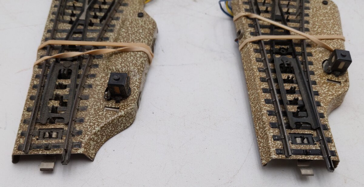 Marklin HO Train Right Hand Track Switch 5119, 5204 [2] VG