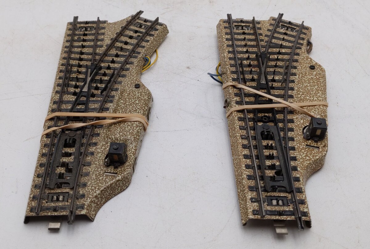 Marklin HO Train Right Hand Track Switch 5119, 5204 [2] VG