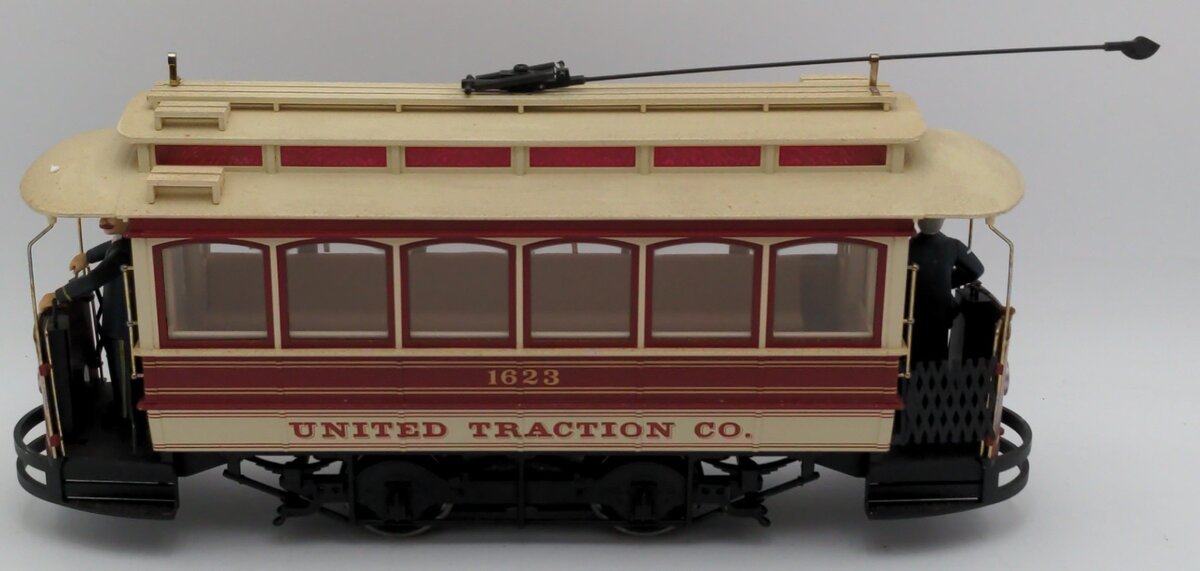 Bachmann 93939 G Gauge Big Haulers Closed Street Car EX/Box