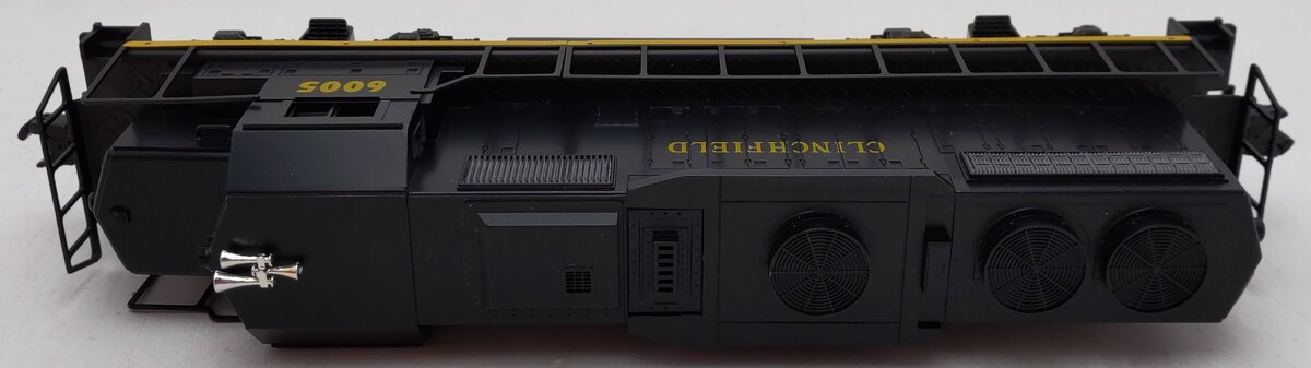 Lionel 6-18821 O Gauge Clinchfield GP-38-2 Diesel Locomotive #6005 EX/Box