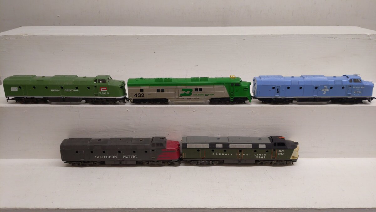 Rivarossi HO Scale Assorted CUSTOM Diesel Locomotives: 2992, 7000, 666, 432 [5] VG