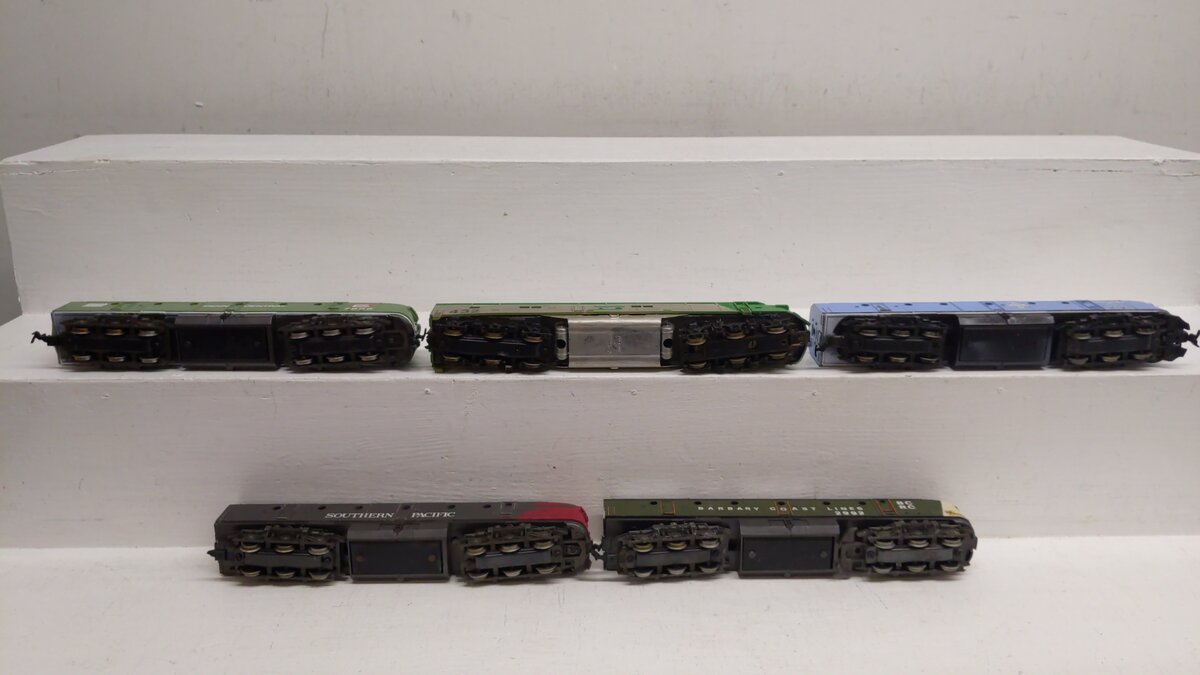 Rivarossi HO Scale Assorted CUSTOM Diesel Locomotives: 2992, 7000, 666, 432 [5] VG