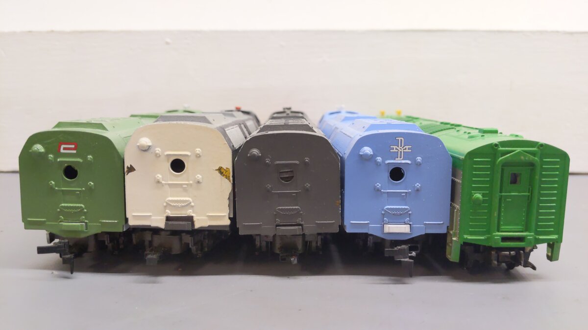 Rivarossi HO Scale Assorted CUSTOM Diesel Locomotives: 2992, 7000, 666, 432 [5] VG