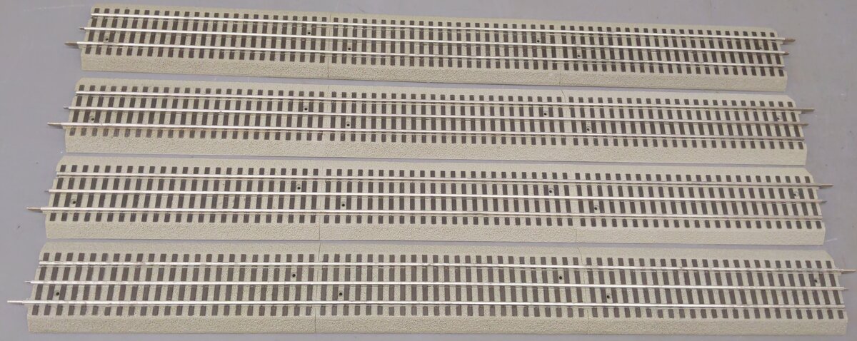 Lionel O Gauge FasTrack Assortment:#120..42, 15, 43, 24, 25, 14, 26, 73, 74 [44] EX