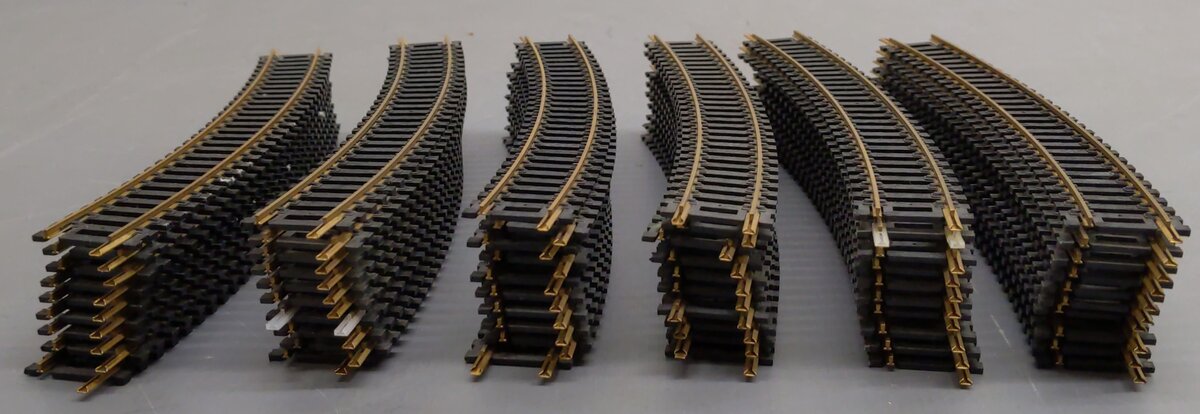 Atlas 0535 HO Code 83 Nickel Silver Rail 22
