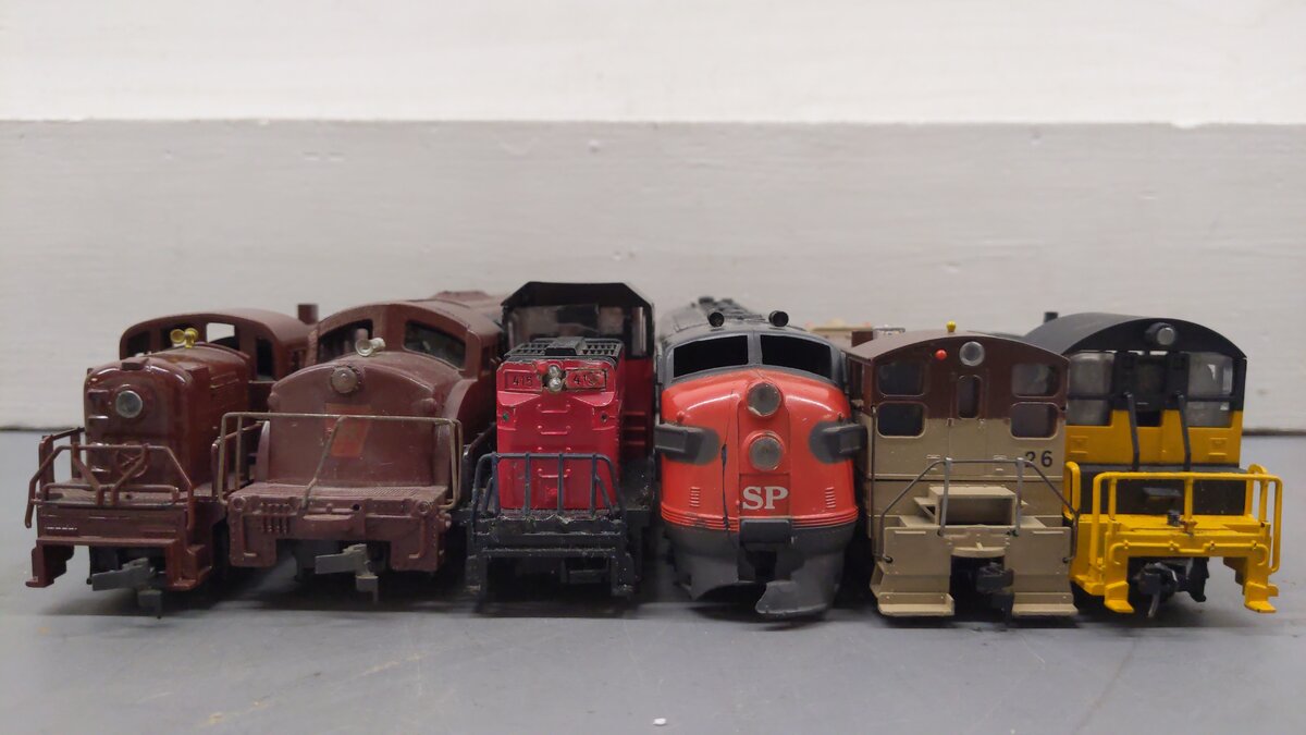Mehano, AHM, & Other HO Scale Assorted CUSTOM Diesel Locomotives [6] VG