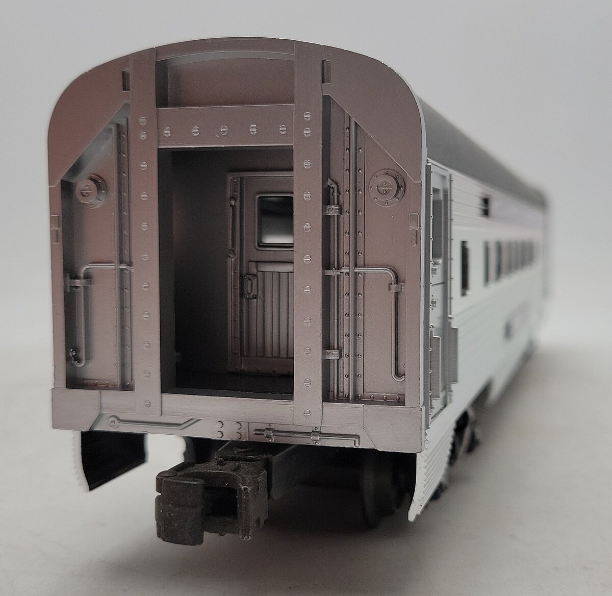 Lionel 6-19157 O Gauge Atlantic Coast Line Aluminum "Moultrie" Coach Car LN/Box