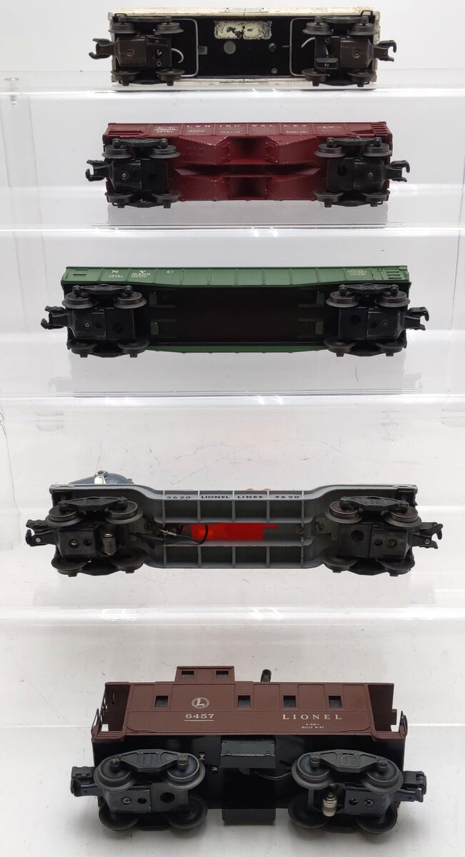 Lionel Vintage O Gauge Freight Cars #6457,25000,3620,3472,6462 [5] VG