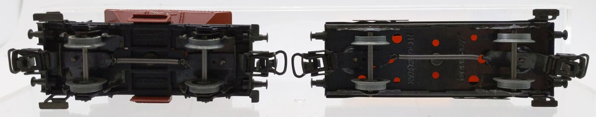 Marklin HO Scale Assorted Freight Cars: 598210, 1500 [2] EX/Box