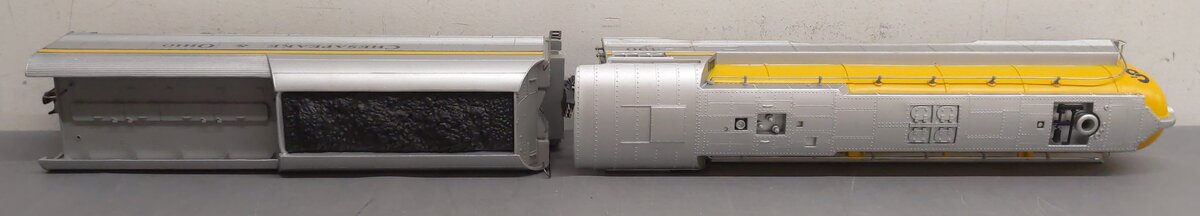 Lionel 6-18043 O Chesapeake & Ohio Streamlined Hudson & Tender #490 with RSII EX/Box