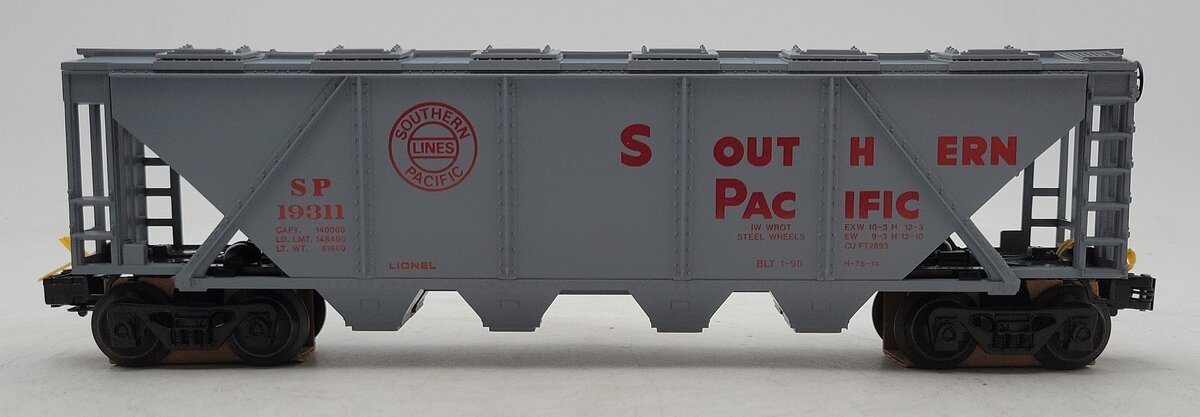 Lionel 6-19311 O Gauge Southern Pacific Covered Quad Hopper LN/Box