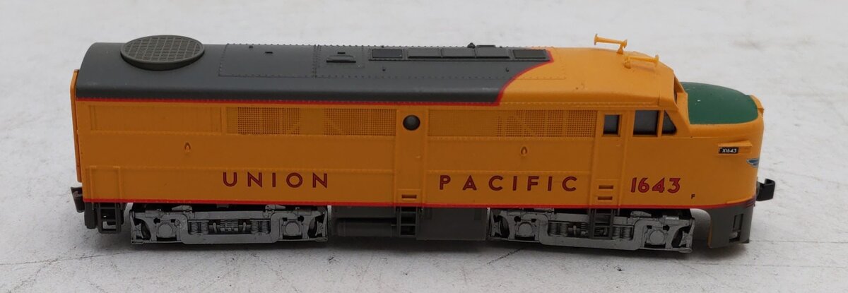 Life Like 7430 N Scale UP FA1/FB1 Diesel Locomotive w/DCC #1643 LN/Box