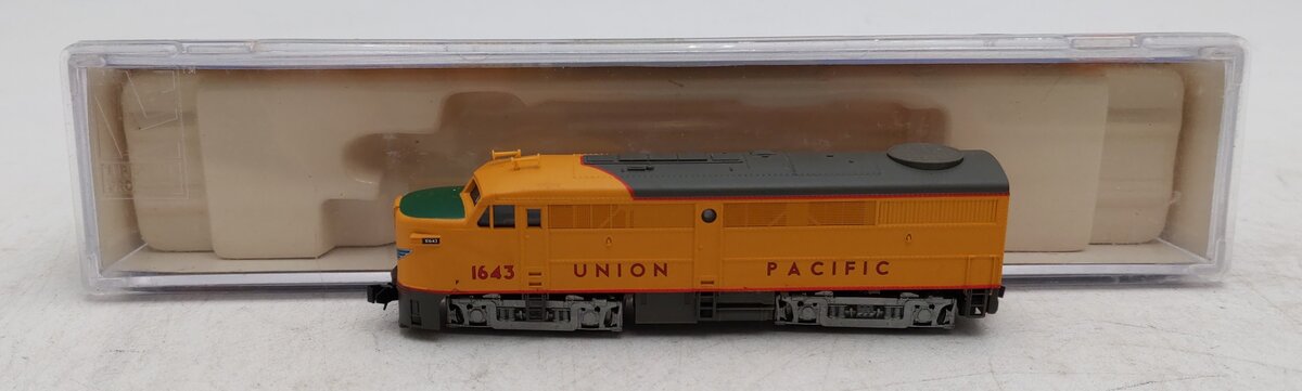 Life Like 7430 N Scale UP FA1/FB1 Diesel Locomotive w/DCC #1643 LN/Box
