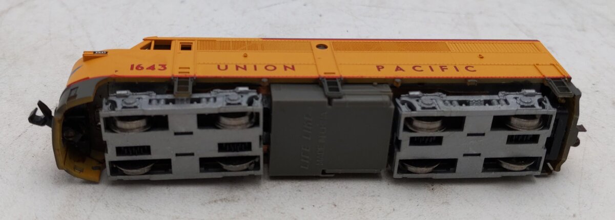 Life Like 7430 N Scale UP FA1/FB1 Diesel Locomotive w/DCC #1643 LN/Box