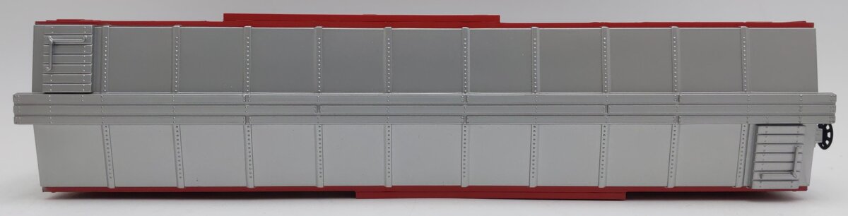 MTH 30-7108 O Gauge Santa Fe Red & Silver Semi-Scale Stock Car #26425 NIB