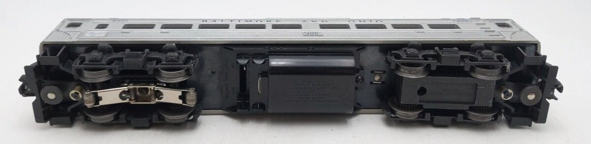 Lionel 400 Vintage O Powered Baltimore & Ohio Commuter Car VG
