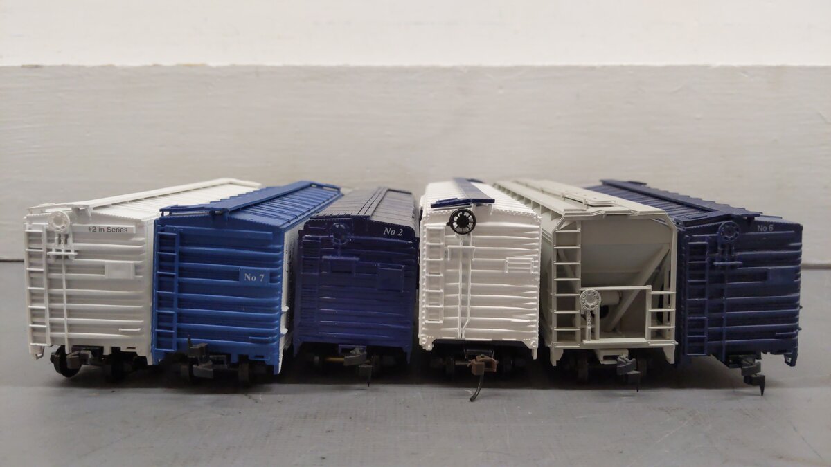 Bowser & Accurail HO Scale Assorted Freight Cars: 1855, 1999, 2005, 2001 [6] VG