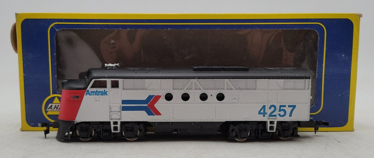 AHM 5080C HO Scale Amtrak EMD FT Diesel Locomotive #4257 LN/Box