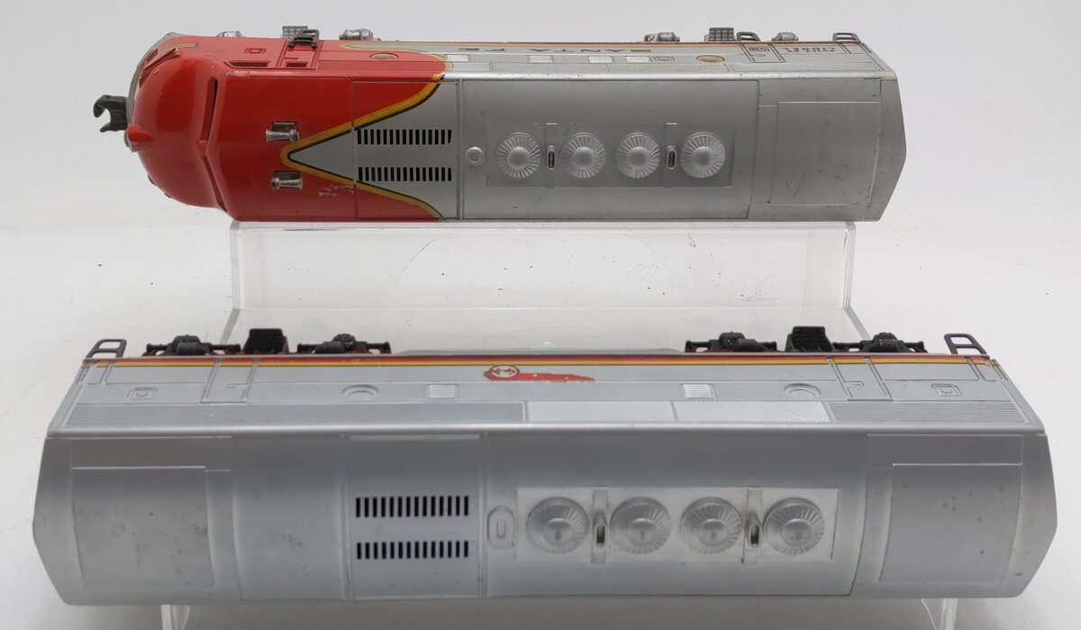 Lionel 2333 Vintage O Gauge Santa Fe F3 AB Diesel Locomotive Set VG