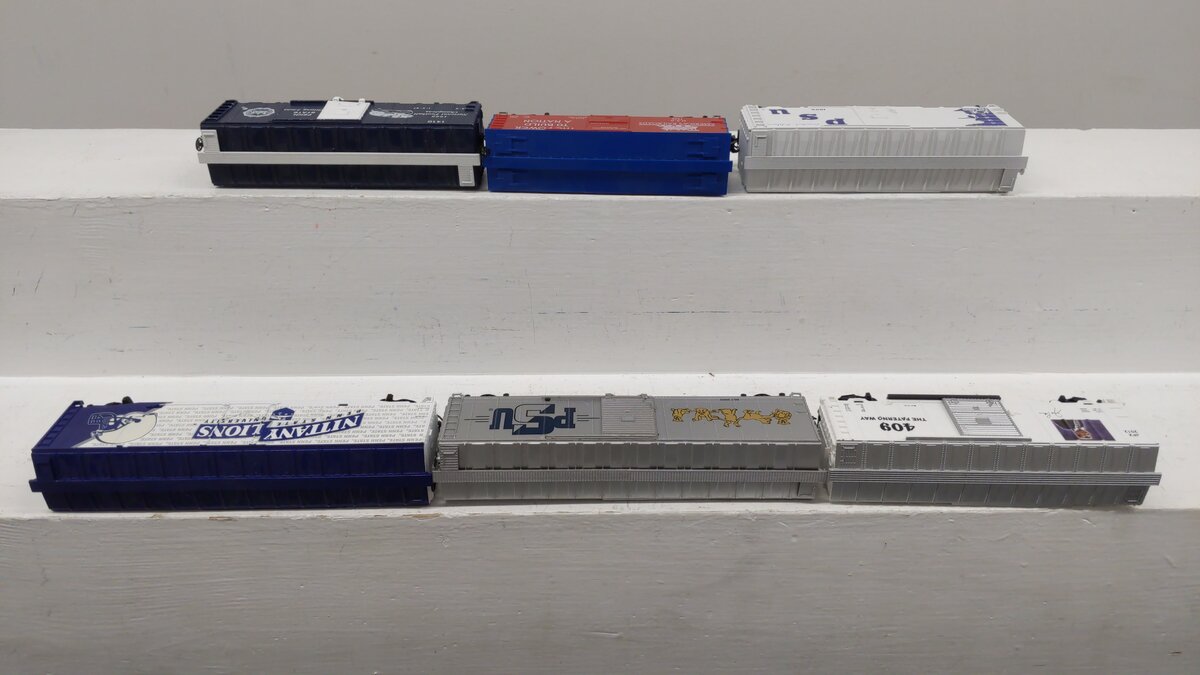 Accurail & Other HO Scale Assorted Freight Cars: 1999, 1410, 1948, 2012 [6] VG