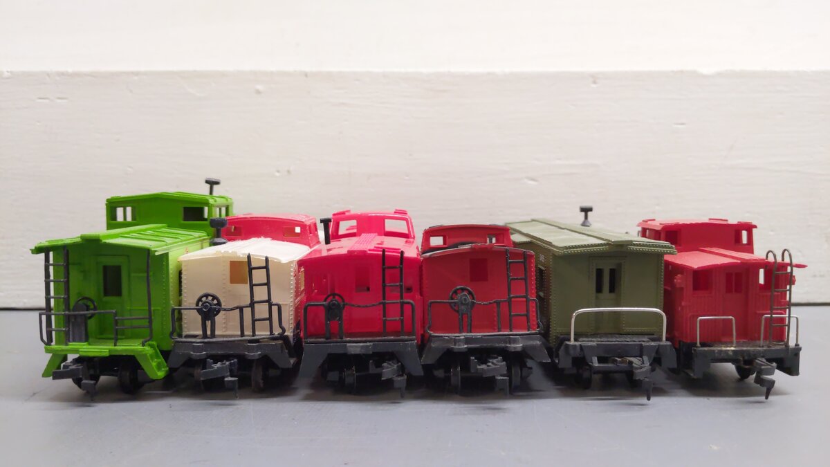 Life Like, Tyco & Other HO Scale Assorted Caboose: 571, 3455, 1994, 607, [6] VG