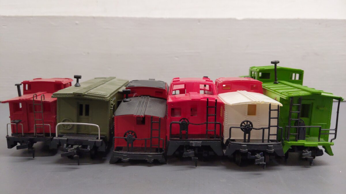 Life Like, Tyco & Other HO Scale Assorted Caboose: 571, 3455, 1994, 607, [6] VG