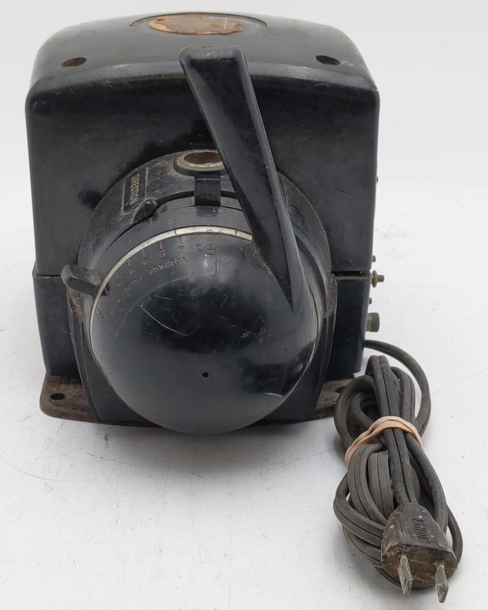 Lionel ZW Vintage O Trainmaster 275 Watt Transformer with Whistle