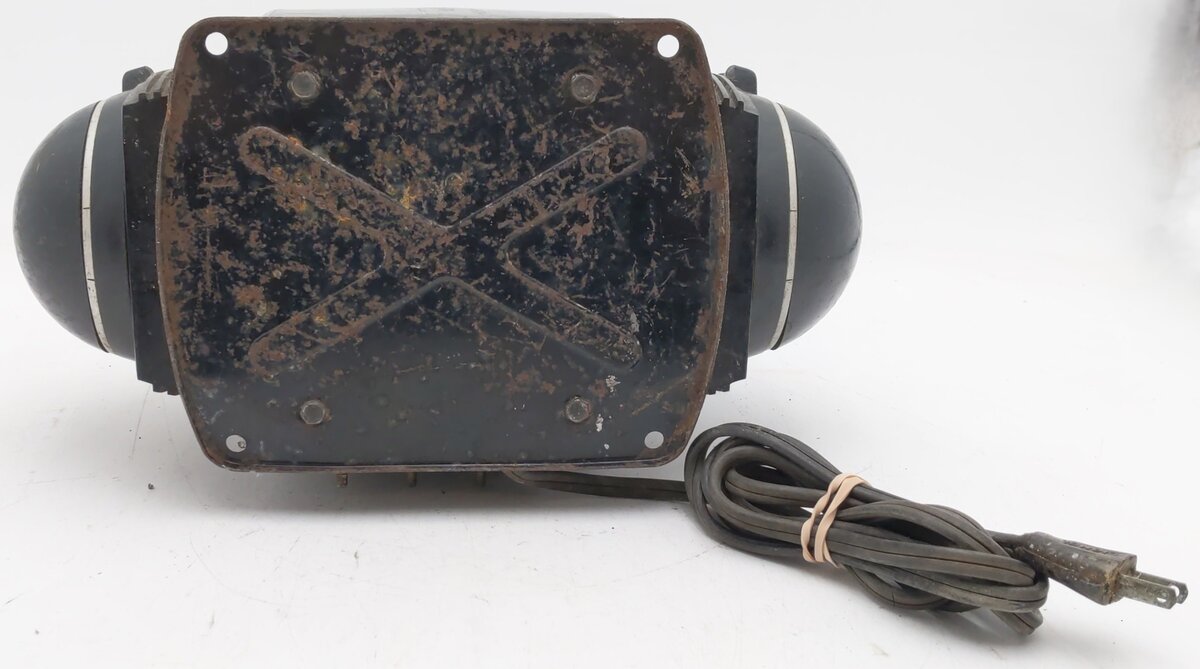 Lionel ZW Vintage O Trainmaster 275 Watt Transformer with Whistle