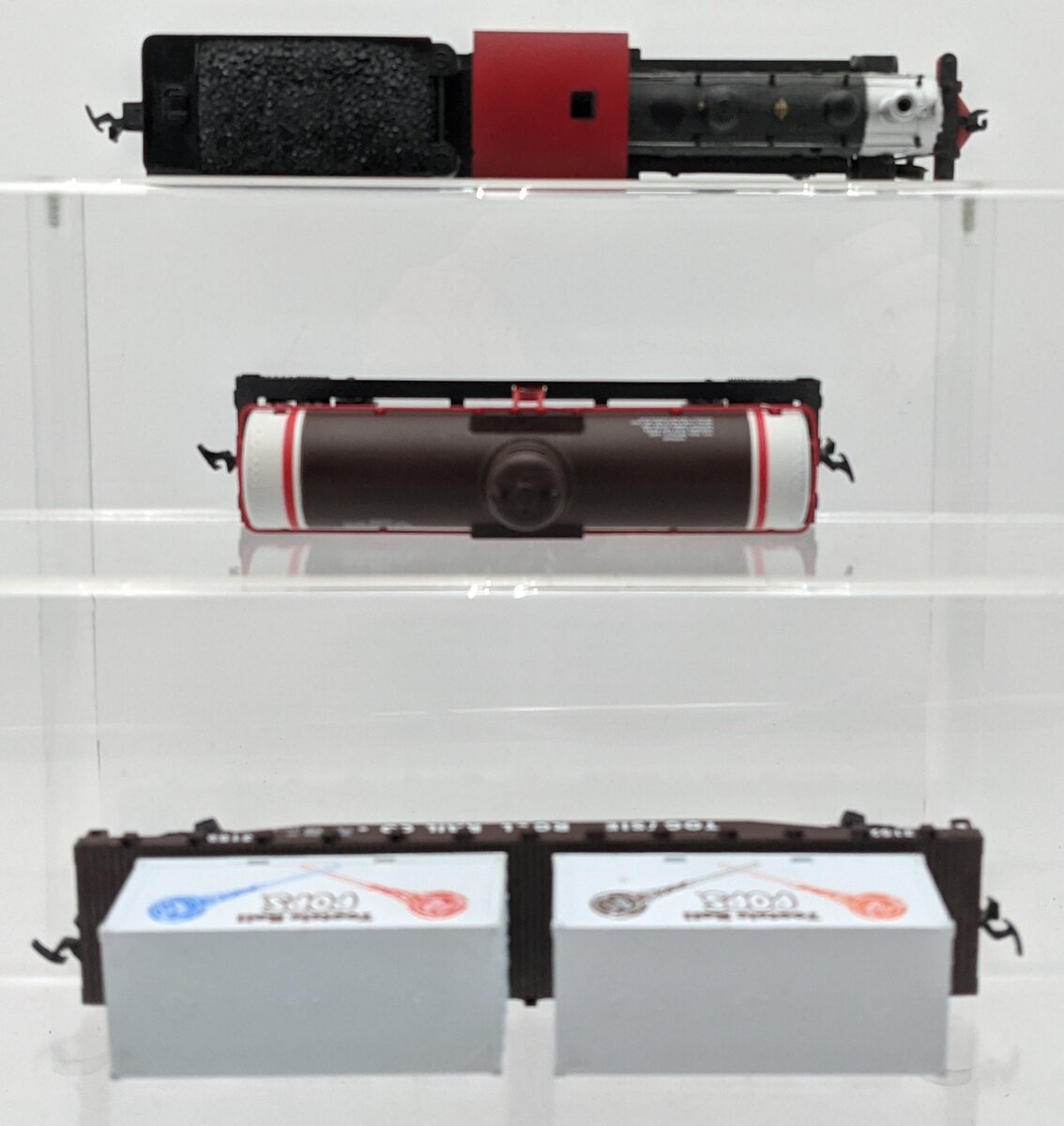 Model Power & Other HO Scale Tootsie Roll Steam Loco, Tender, & Freight Cars EX