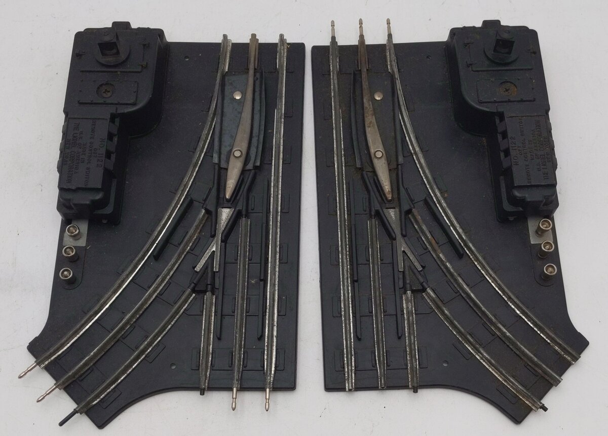 Lionel 1122 Vintage O-27 Remote Control Switches (Pair of 2) VG/Box