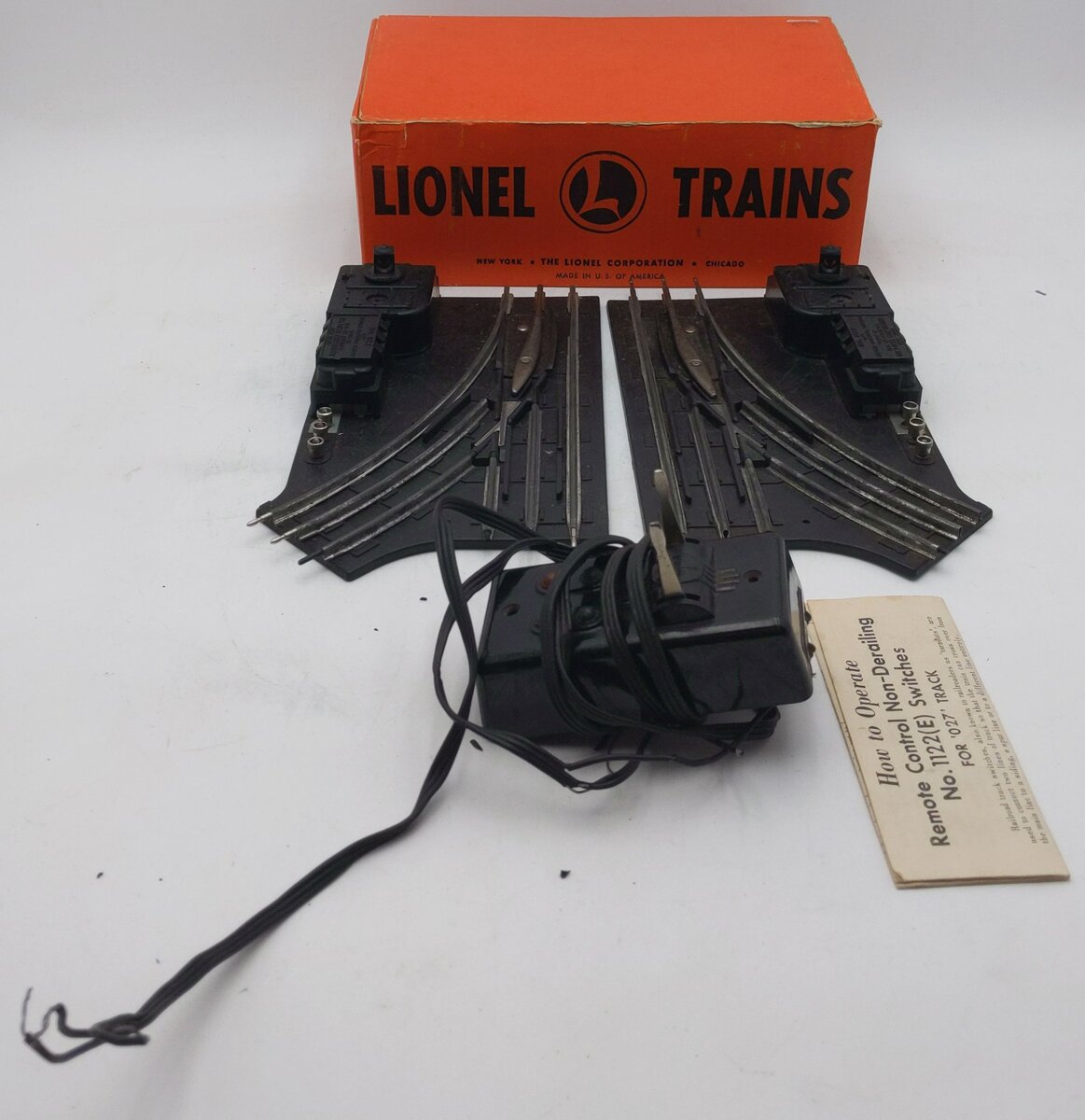 Lionel 1122 Vintage O-27 Remote Control Switches (Pair of 2) VG/Box