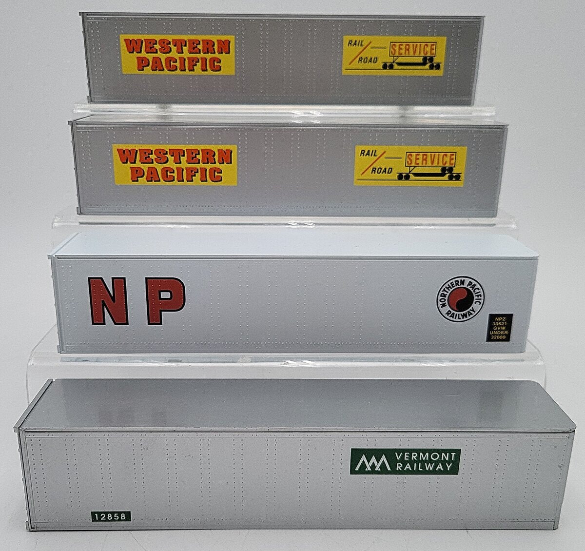 Lionel O Gauge Shipping Container Assortment: #12858, 33621, other [4] EX