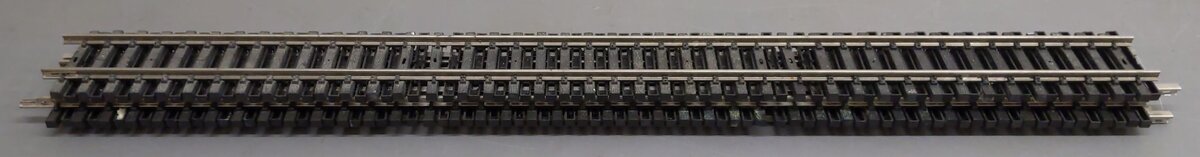 Assorted G Scale 36in Straight Track Sections [4] VG