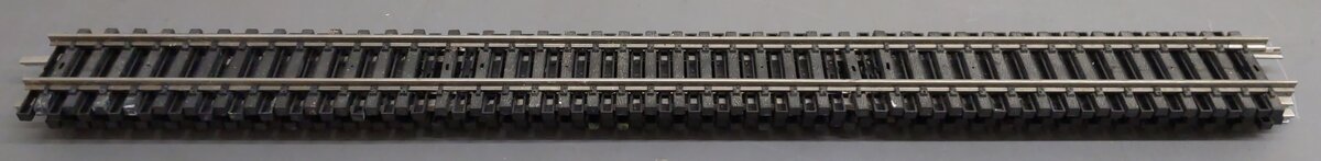 Assorted G Scale 36in Straight Track Sections [4] VG