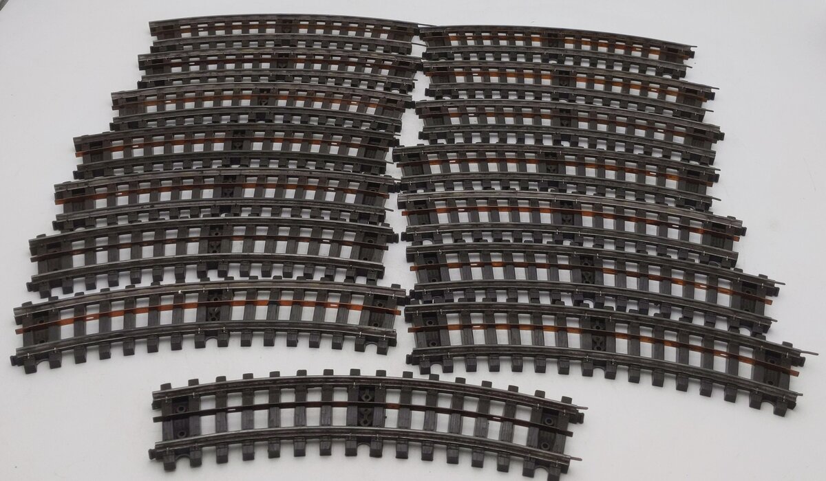Lionel 31 Vintage Super O Curved Track Sections (15) VG