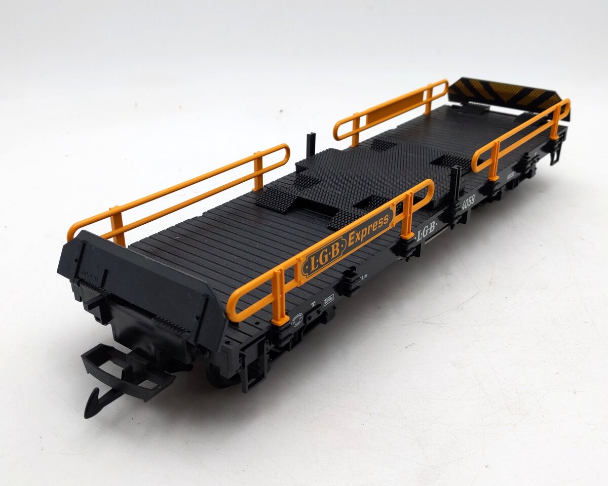 LGB 4059 G Scale Flatcar w/ 2 Mercedes Automobiles EX/Box