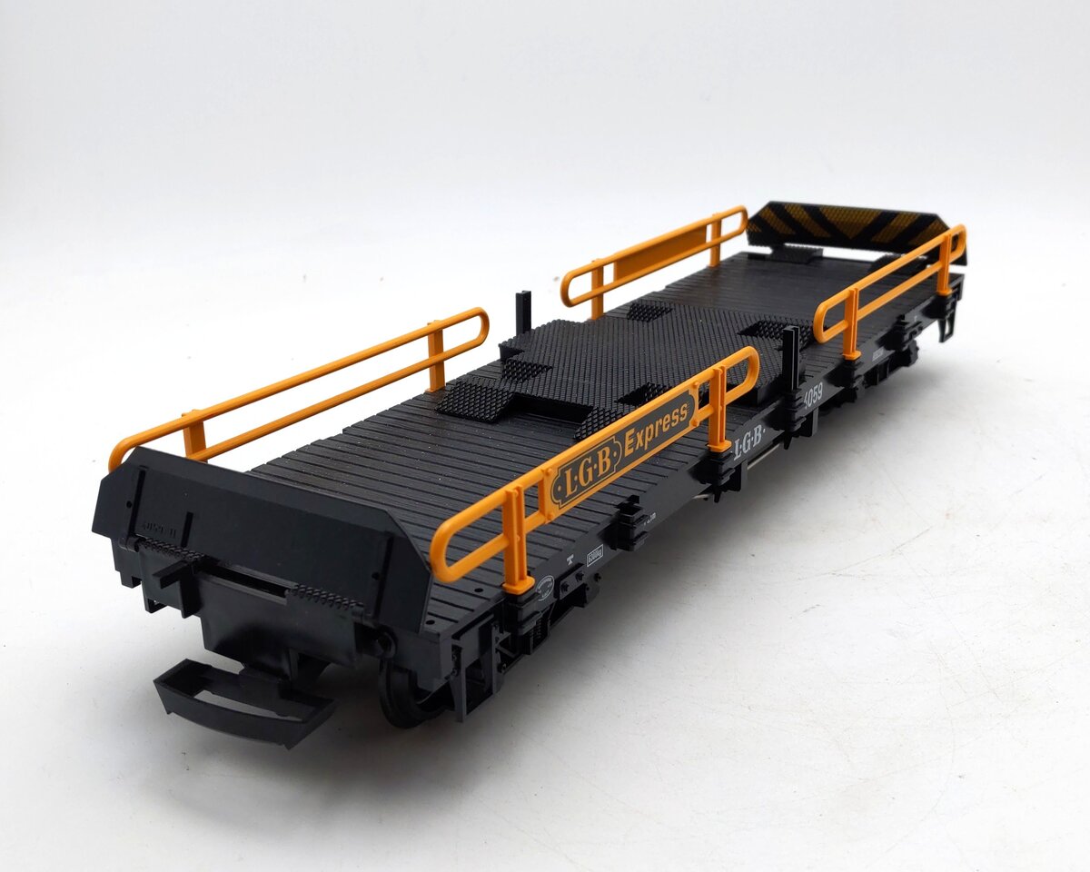 LGB 4059 G Scale Flatcar w/ 2 Mercedes Automobiles EX/Box