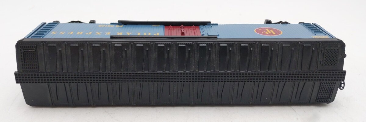 Lionel 6-36166 O Gauge Polar Express Wood-Sided Reefer EX