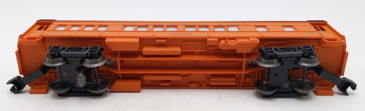 Lionel 6-9504 O Gauge Milwaukee Road "City Of Tacoma" Coach Car #9504 VG