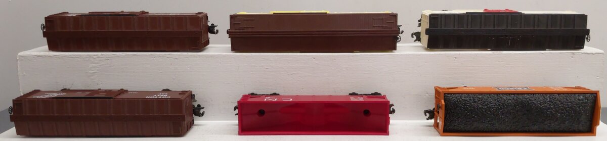 Lionel & MTH O Gauge Assorted Cars: 90438, 9013, 9414, 9702, 5708, 9786 [6] EX