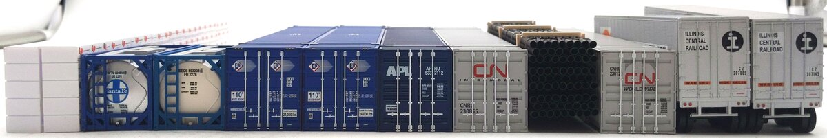 HO Assorted Shipping Containers, Trailers, & Loads: [21] EX